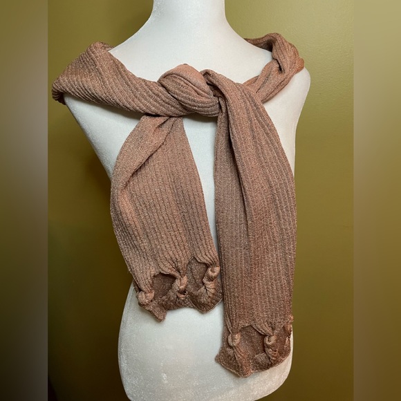 Talbots Scarf - Picture 3 of 6